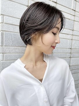 イーズ 鎌倉(e's) 《e'sイーズ鎌倉》さりげない上品なお洒落♪インナーカラーボブ