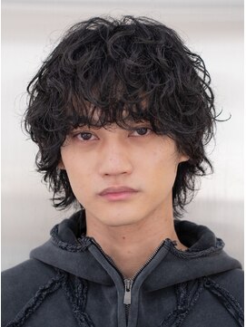 レタッチ バイ フィフス 天神大名(RETOUCH by fifth) 福岡天神ゆるめシャドウパーマメンズマッシュウルフカット緩め