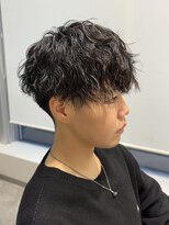 コウキカミヤ 栄(KOUKI KAMIYA)&nbsp;ツイストスパイラルパーマ/ラルフカール/メンズパーマ/眉毛