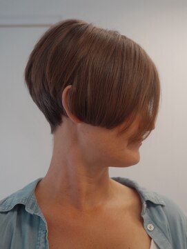 ナチュラル ヘアーデザイニング(Natural hair designing) ハンサムショート/メンズライク/クールショート/マロンブラウン