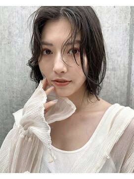 フェンヘアーアイス 中目黒(Fen.hair ici) ロングヘア ダークグレー