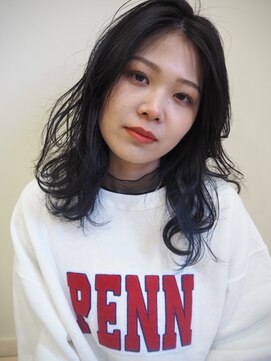 イル(il) インナカラーブルー【刈谷　安城　知立】