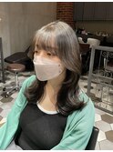 韓国ヘア×グレージュカラー×伸ばしかけヘア×前髪