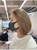it.Style ベージュ ハイトーン ブリーチ ダブルカラー