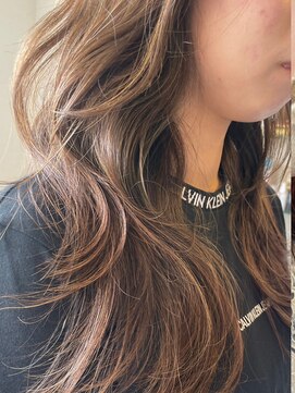 シェール(cher) レイヤー×アッシュブラウン【cher西宮北口：三田】