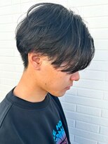 ヒュイル バイ ニアウ(Hwyl by Niau) メンズマッシュセンターパートスパイラルパーマニュアンスパーマ