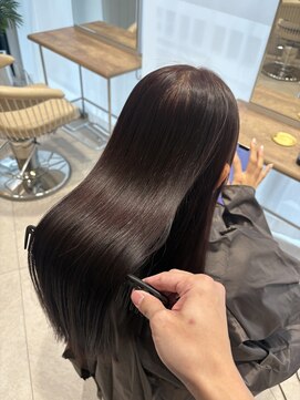 ジーナ 渋谷本店(Zina) ★ツヤ感たっぷり!暗髪ピンクブラウンで上品可愛く【Kengo】