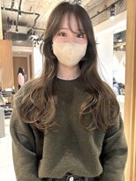 アニー(ANY)&nbsp;オリーブベージュ、顔まわりカット、ブリーチなしダブルカラー