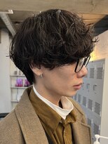 バイフィフス 原宿/表参道(by fifth)&nbsp;原宿ゆるめシャドウパーマメンズマッシュウルフカット10代20代