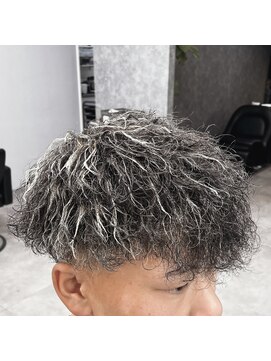 ベルクロー バイ アリープ(Bel.crow by ALEAP) ツイストスパイラル/デザインパーマ/ハイライト/デザインカラー