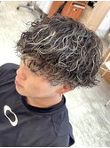 ツイストスパイラル　ハイライト　波巻きパーマ