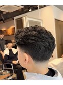 渋谷　フェード　リバースセンターパート　ニュアンスパーマ