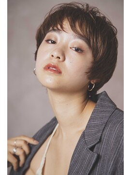 クロエ 梅田(Cloe) モード×ハンサムショート