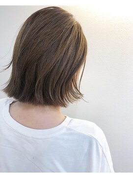 ステア メゾン(stir maison) 小顔に見せるヘアー『ワンサイドショート』MAKOTO