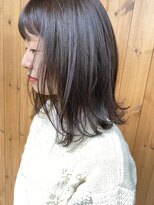 ロプート(Loput)&nbsp;ミディアムボブ×オリーブベージュ