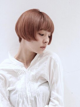 ココ 本八幡(KOKO) 黒髪クラゲヘアーオリーブグレー小顔ココアベージュショート