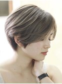 大人ショートボブ「ヴェルール×抜け感」