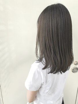 ジーナ 博多(Zina) 【Zina】前髪/イメチェン/プラチナアッシュ/20代30代40代