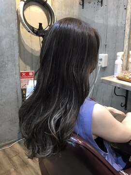 リィリ バイ ロダット 横浜(rili by LODAT) コントラストハイライト【rili横浜】