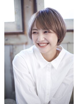 グランアージュ 柏西口店(grandage) 大人可愛い20代30代40代黒髪前下がりショートボブ丸みショートc2