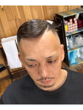 ピシャッとニ代目銀二郎 シンサイ刈り