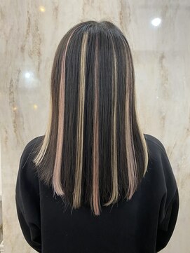 ラビス(Lovis) ハッシュカット/フルバング/似合わせカット/レッドブラウン