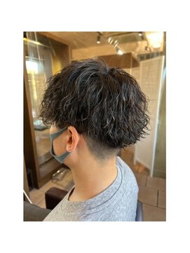 グラスバイネオリーブ 大倉山駅前店(grace by neolive) MEN'SHAIR/アップバング/ツーブロック/束感ショート/波巻き