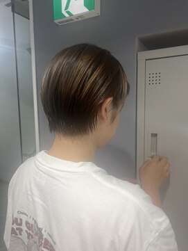 シカ 神戸三宮元町店(Cica) ショート くびれショート 夏ヘア ハンサムショート 三宮 神戸