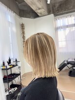 オビ(Obi)&nbsp;外ハネミディ