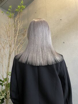 ヴァーディ オモテサンドウ(Vardy omotesando) ホワイトシルバー/シルバー/グレー