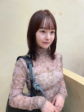 スニュウ(snuw) 【snuw mina】レイヤーカット/透明感カラー/伏見