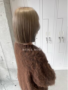 リリアン(ReLien) ハイトーン×切りっぱなしボブ