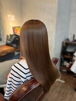 スローネ(THRONE)&nbsp;艶カラー／髪質改善／新宿／20代30代40代