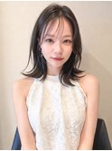ミディアムレイヤーボブレイヤーカット前髪あり顔周りレイヤー