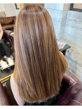 トロニー(TLONY) ベージュハイライトカラー　髪質改善　style/miaki