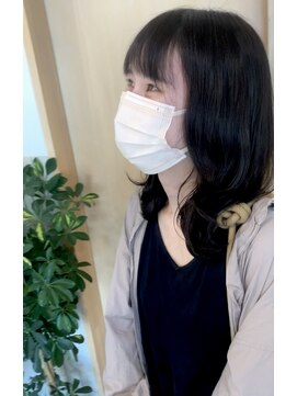 ニコ(nico) 艶髪セミロング