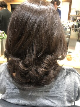 サトシオダクラ(SATOSHI ODAKURA) ミディアムレイヤー