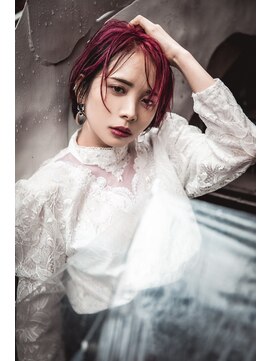 ユニック ウメダ(unique UMEDA) アンブレラカラー＋酸性ストレート＋ショートボブ＋ピンクカラー