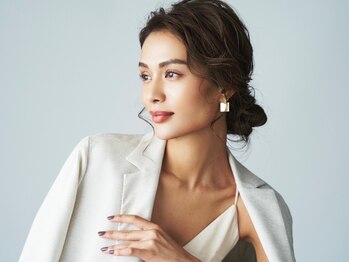 リファインド(REFINED)の写真/30代からの"私らしさ"を引き出す。経験と理論で叶える、あなただけの美しさ。