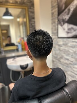 バーバーブロス(BAR BER bro's) スパイキーテーパー