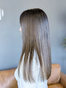 ジールヘアー(GIIL HAIR) アッシュグレージュカラー