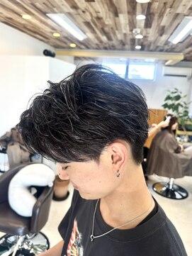 イロ 成田(iLo) メンズショート×ハイライト