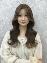 ラビス(Lovis)&nbsp;ミディアム/暗めカラー/デザインカラー/フェイスフレーミング