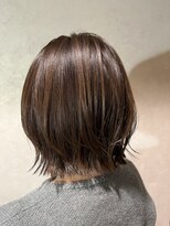 カプロ キャトル(Capullo de Quatre)&nbsp;外ハネくびれボブ