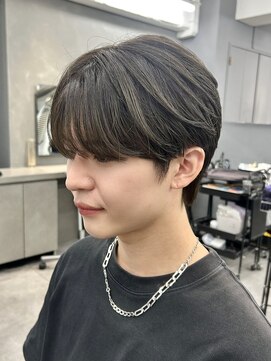 オーバル バイ アピッシュ(OVARL by apish) パーマ落とし/パーマ直し/縮毛矯正/曲がる縮毛矯正/メンズカット