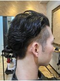 フェード×ナチュラルパーマで大人の色気を演出