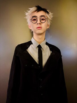 クク(QUQU) ベリショ　ホワイト　メンズショート