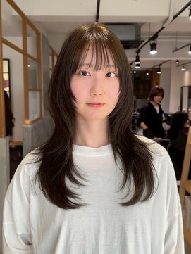 アカラ(acala) ウェーブロングレイヤー【20代30代40代/イルミナカラー髪質改善
