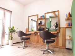 Hair salon　Lachia