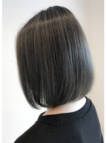 ウィロー(WILLOW)&nbsp;【WILLOW】スムースボブ×シークレットハイライト（井下貴史）